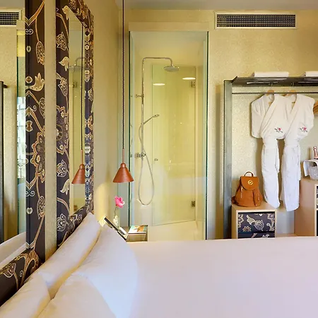 Axel - Adults Only Hotell 4*