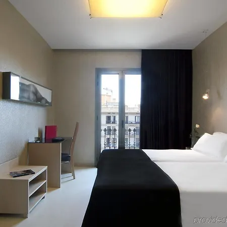 Axel - Adults Only Hotel